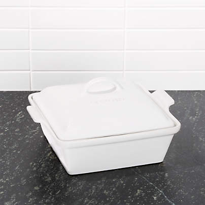 Le Creuset ® Heritage 3-Qt. White Covered Square Casserole Dish with Lid, 9x9"