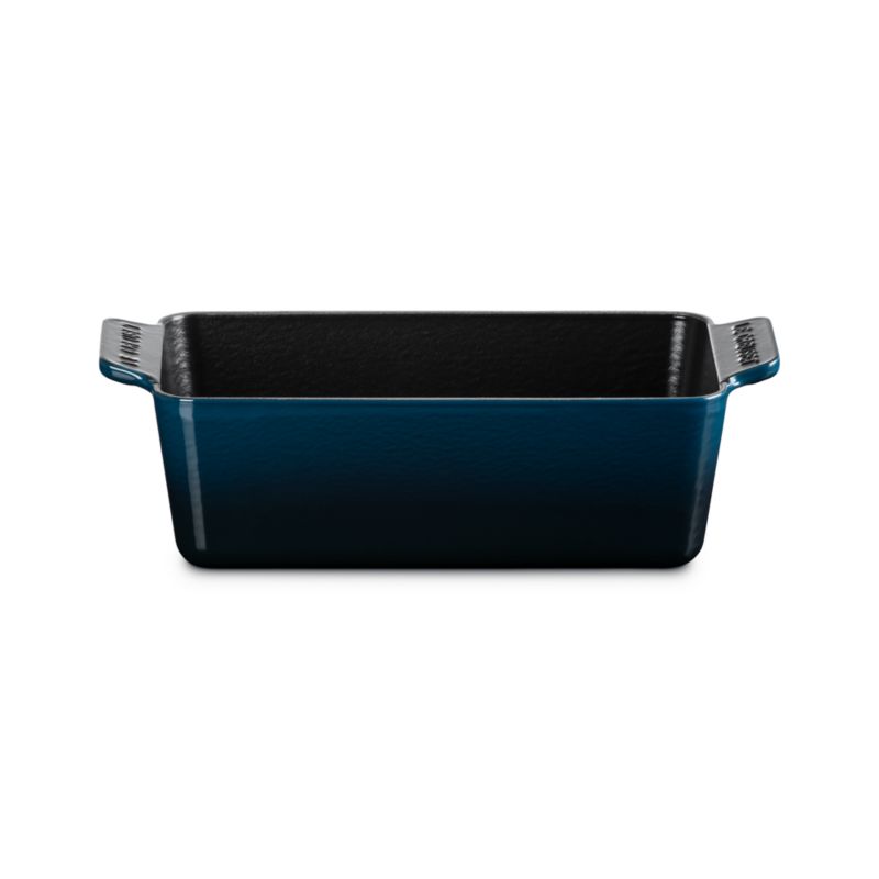 Le Creuset ® Nuit Signature Cast Iron Loaf Pan - image 5 of 8