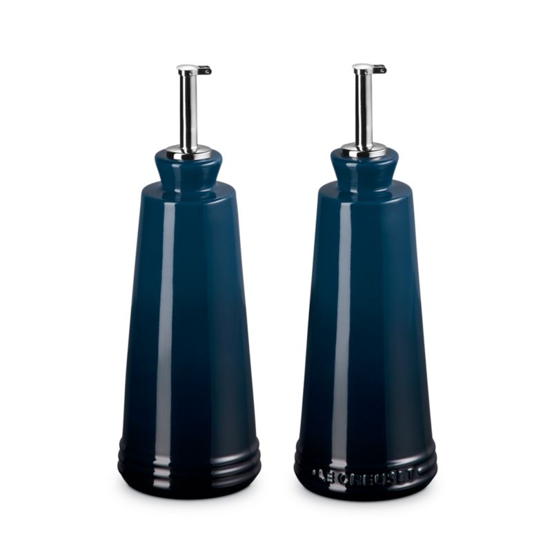 Le Creuset ® Nuit Oil & Vinegar Cruet, Set of 2 - image 3 of 4