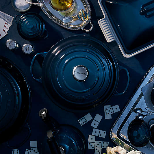 Le Creuset ® 8-Oz. Nuit Round Mini Cocotte with Lid