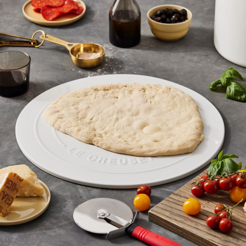 Le Creuset ® Stoneware White Round Pizza Stone - image 1 of 2