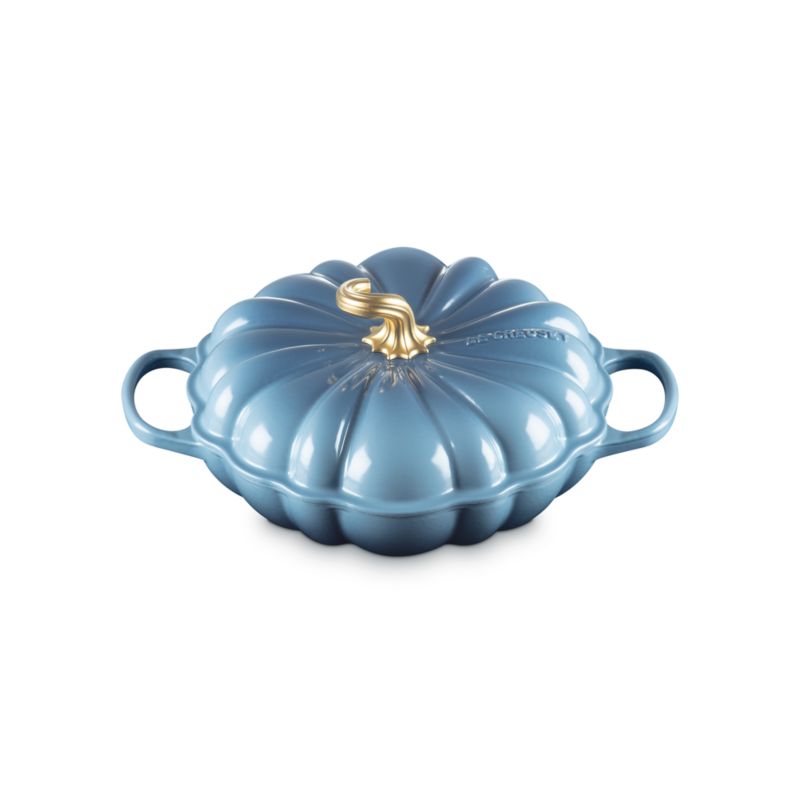 Le Creuset ® Chambray 2.75-Qt. Figural Pumpkin Braiser - image 2 of 4