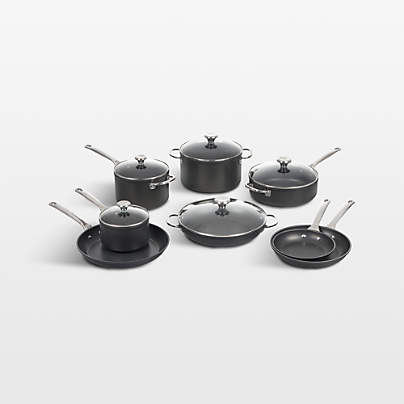 Le Creuset ® Toughened Non-Stick PRO 13-Piece Cookware Set