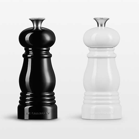 Le Creuset ® Petite Black & White Salt and Pepper Mill Set