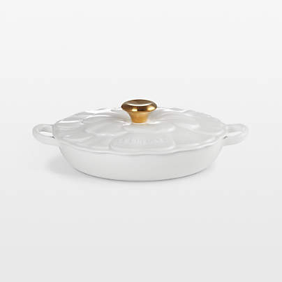 Le Creuset ® Signature 2.25-Qt. White Enameled Cast Iron Petal Brasier