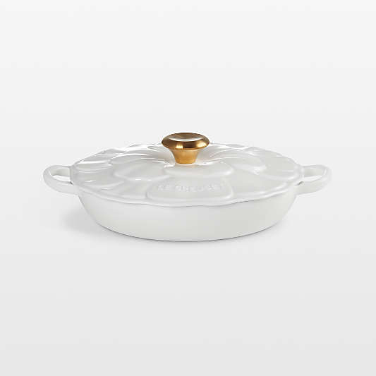 Le Creuset ® Signature 2.25-Qt. White Enameled Cast Iron Petal Brasier