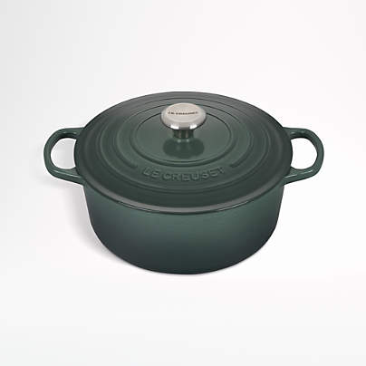 Le Creuset ® Signature 5.5-Qt. Artichaut Green Enameled Cast Iron Dutch Oven