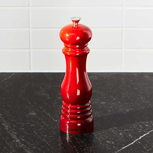 Le Creuset ® Cerise Red Salt Mill