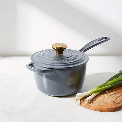 Le Creuset ® Signature 1.75-Qt. Graphite Grey Enameled Cast Iron Saucepan with Lid