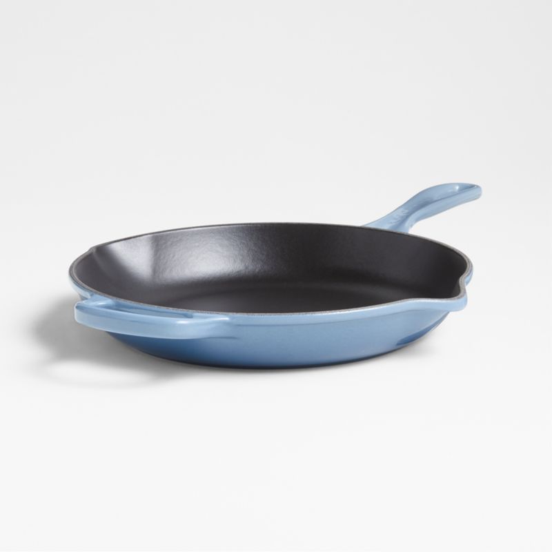 Chantal 10 in. Round Cast-Iron Skillet Sea Blue