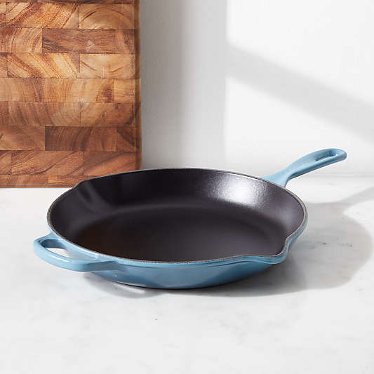 Le Creuset ® Signature Marine 11.75" Skillet