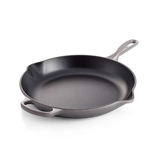 Le Creuset ® Signature Oyster 11.75" Skillet