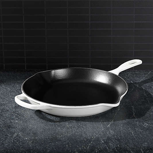 Le Creuset ® Signature White 11.75" Skillet