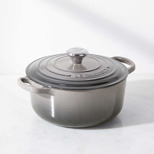 Le Creuset ® Signature Oyster 2.75-Qt. Round Dutch Oven