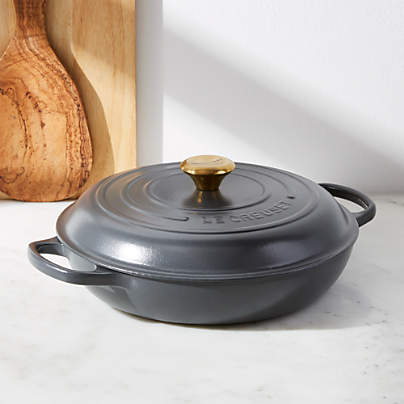 https://cb.scene7.com/is/image/Crate/LeCreuSg3p75qtEvPanGrphtSHS18/$web_pdp_carousel_med$/220913134623/le-creuset-signature-3.75qt-everyday-pan-graphite.jpg