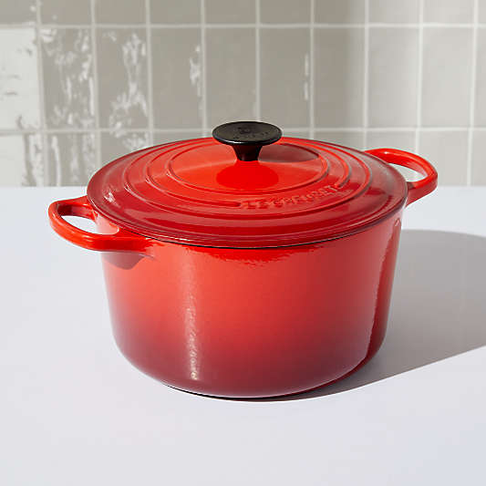 Le Creuset ® Signature 5.25-Qt. Cerise Deep Round Dutch Oven