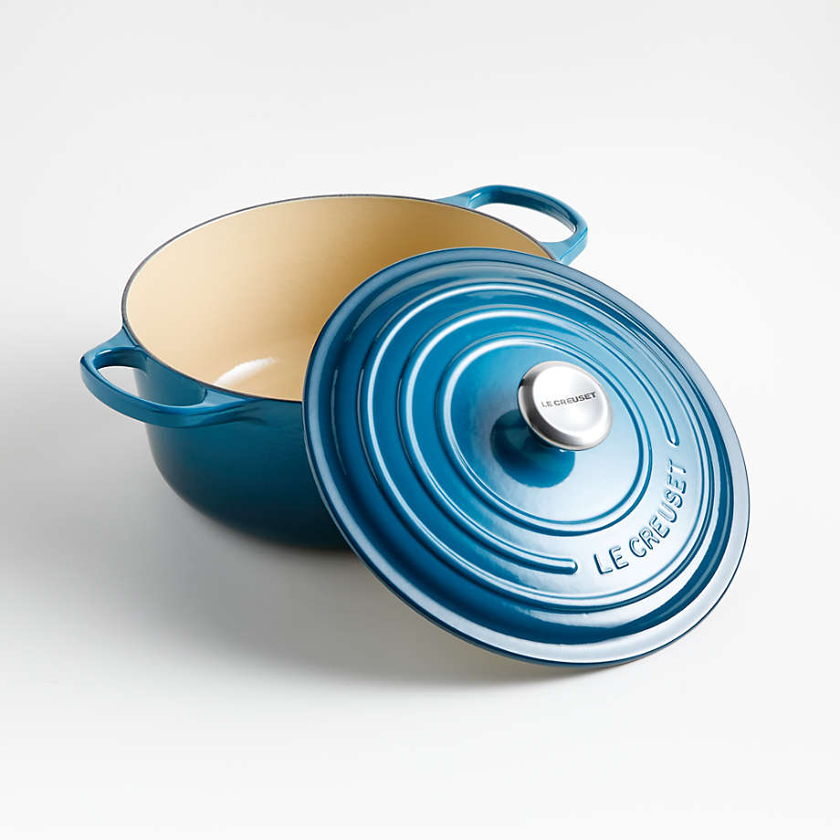 Le Creuset Signature Round 5.5-Qt. White Dutch Oven with Lid + Reviews |  Crate & Barrel