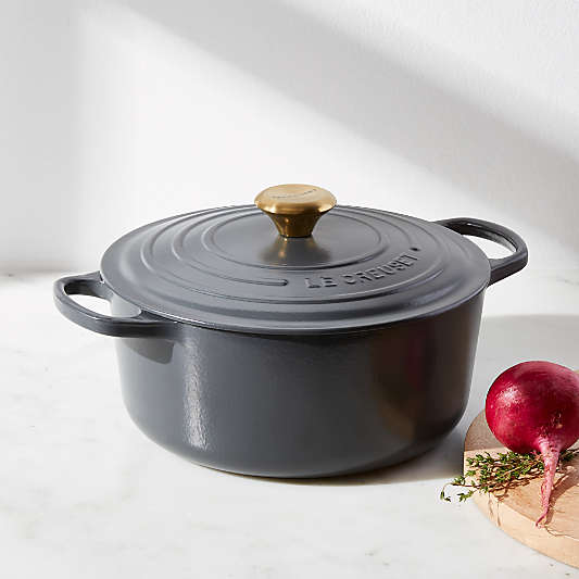 Le Creuset ® Signature 5.5-Qt. Graphite Grey Round Dutch Oven