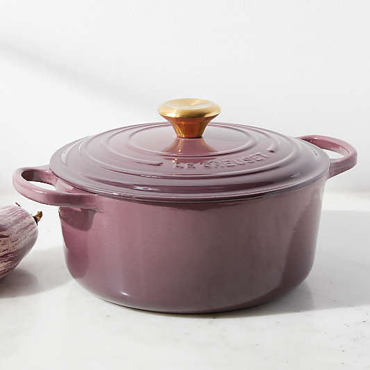 Le Creuset ® Signature 5.5-Qt. Fig Enameled Cast Iron Dutch Oven