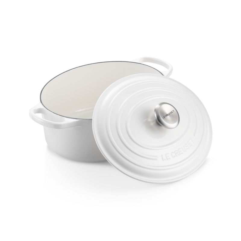 Le Creuset ® Signature White 5-Qt. Enameled Cast Iron Oval Dutch Oven - image 1 of 6