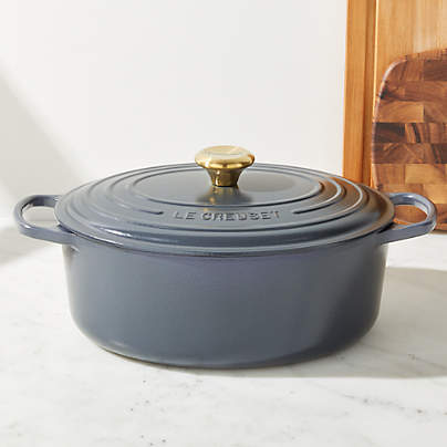 Le Creuset ® Signature Graphite 6.75-Qt. Oval Dutch Oven