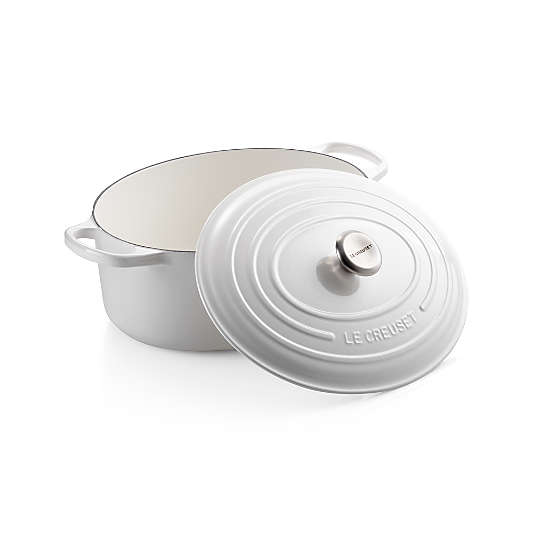 Le Creuset ® Signature 9.5-Qt. White Enameled Cast Iron Oval Dutch Oven