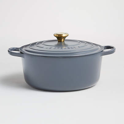 Le Creuset ® Signature 9-Qt. Graphite Grey Enameled Cast Iron Dutch Oven