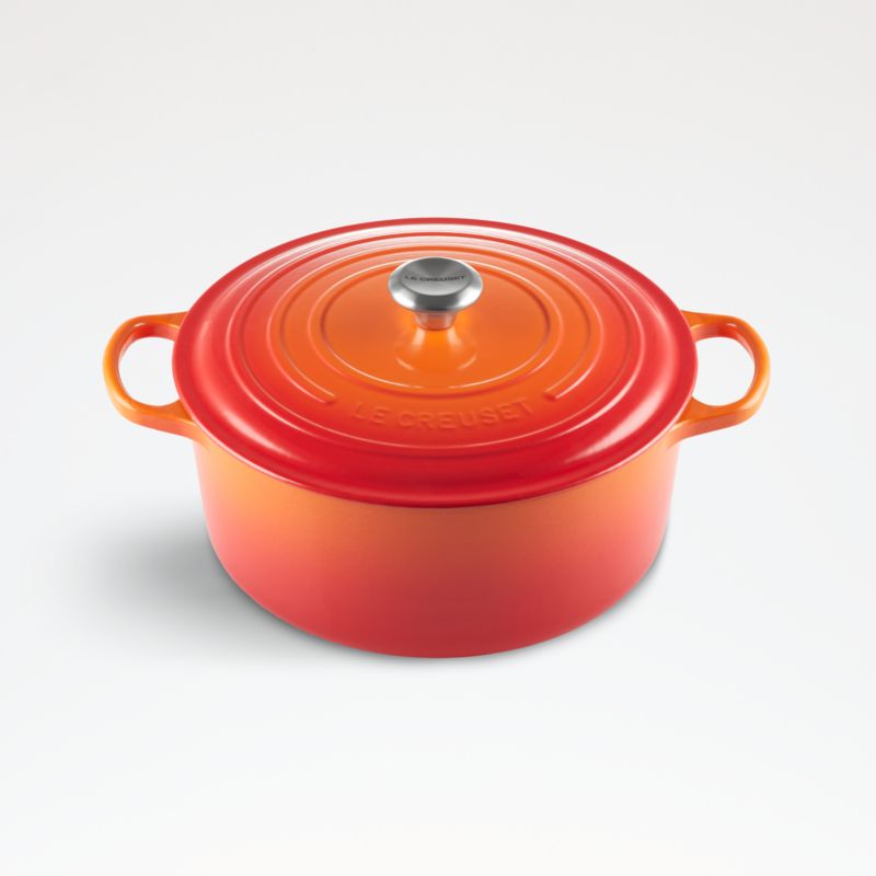 Le Creuset ® Signature 9-Qt. Flame Orange Enameled Cast Iron Dutch Oven - image 1 of 7