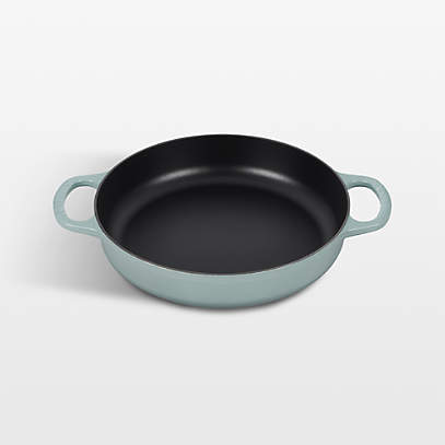  Le Creuset Signature Cast Iron Everyday Pan, 11, Sea Salt:  Home & Kitchen