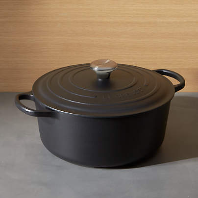 Le Creuset Signature Cast Iron Everyday Pan, 11, Licorice