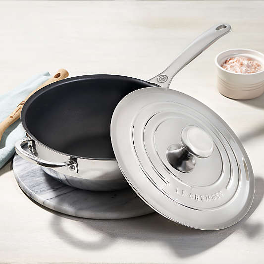 Le Creuset ® Signature 3.5-Qt. Stainless Steel Non-Stick Saucier Pan