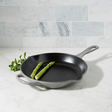 Le Creuset ® Signature Square 9.5 Cream Griddle Pan