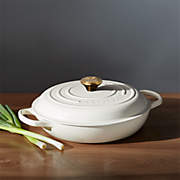 Le Creuset 4.5 Qt Sea Salt Round Dutch Oven - LS2501-24717SS