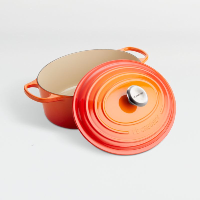 Le Creuset ® Signature Oval 6.75-Qt. Flame Orange Enameled Cast Iron Dutch Oven - image 2 of 8