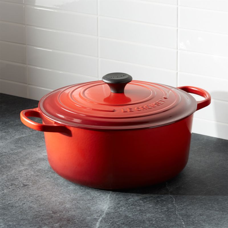 Le Creuset ® Signature -Liter/-Quart Round Cerise Red Dutch Oven with Lid