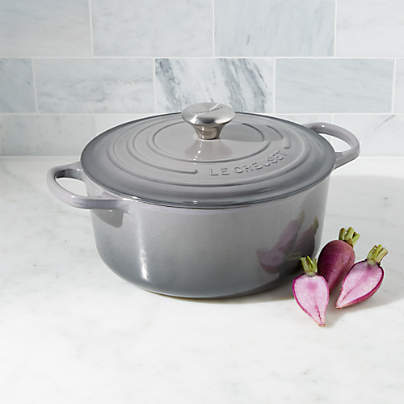 Le Creuset Signature Round 3.5-Qt. White Enameled Cast Iron Dutch Oven ...