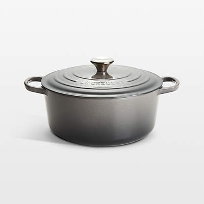 Le Creuset ® Signature 7.25-Qt. Oyster Enameled Cast Iron Round Dutch Oven
