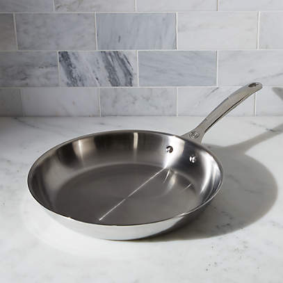 https://cb.scene7.com/is/image/Crate/LeCreuSigSS12inFryPanSHF16/$web_pdp_main_carousel_low$/220913133310/le-creuset-signature-12-stainless-steel-fry-pan.jpg
