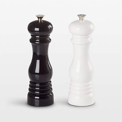 Le Creuset ® Black & White Salt and Pepper Mill Set