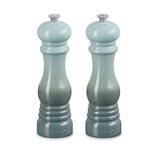 Le Creuset ® Sea Salt Salt and Pepper Mill Set