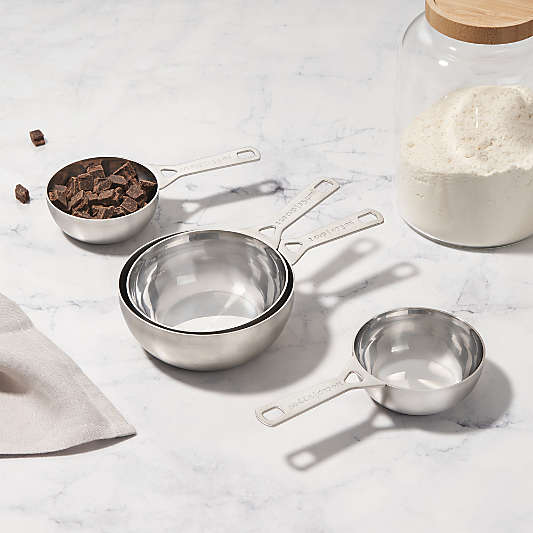 Le Creuset ® 4-Piece Stainless Steel Batch Baking Measuring Cup Set