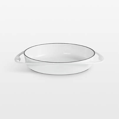 Le Creuset ® Heritage Traditional 2-Qt. White Round Tarte Tatin Dish