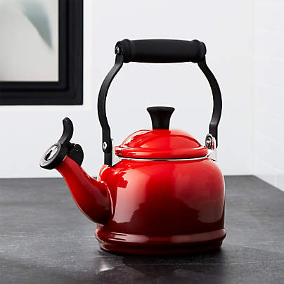 Le Creuset ® 1.25-Qt. Demi Cerise Tea Kettle