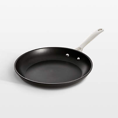 Le Creuset ® Toughened Non-Stick PRO 11" Fry Pan