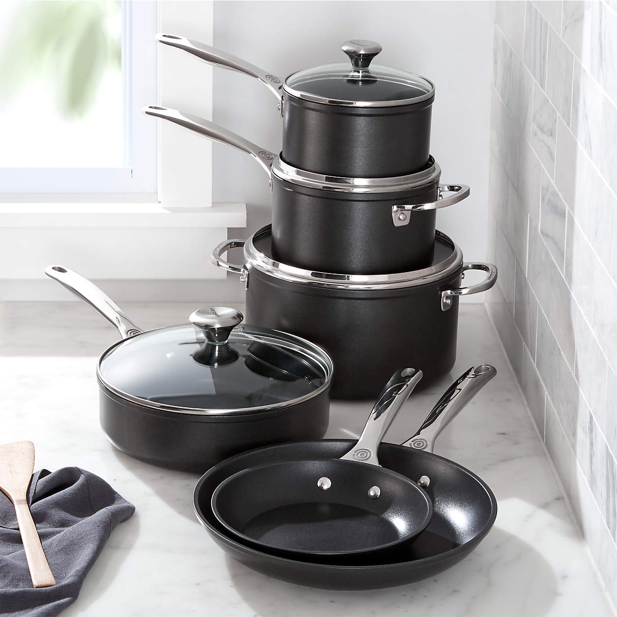 Le Creuset ® Pro 10-Piece Toughened Non-Stick Cookware Set