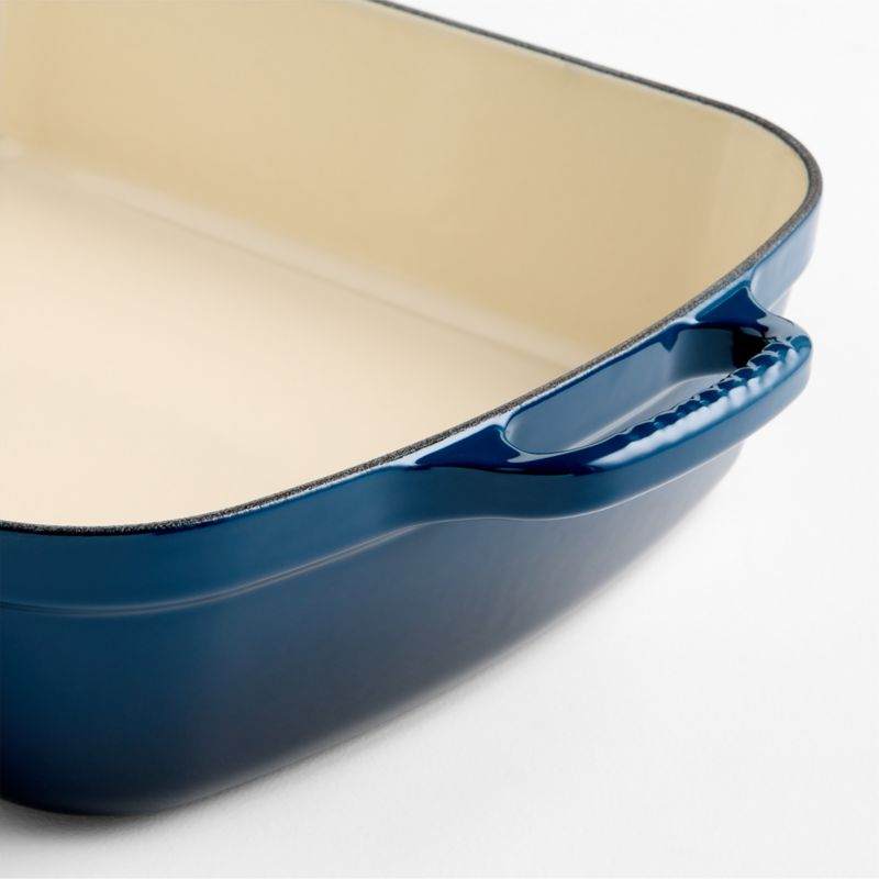 Le Creuset ® Signature 5.25-Qt. Nuit Enameled Cast Iron Rectangular Roaster - image 2 of 6