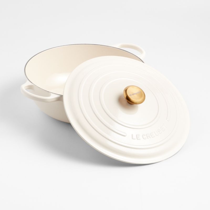 Le Creuset Signature 7.5-Qt. Cream Enameled Cast Iron Chef Oven ...