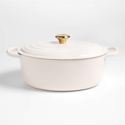 Le Creuset ® Signature 8-Qt. Cream Enameled Cast Iron Oval Dutch Oven