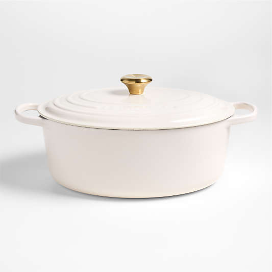 Le Creuset ® Signature 8-Qt. Cream Enameled Cast Iron Oval Dutch Oven