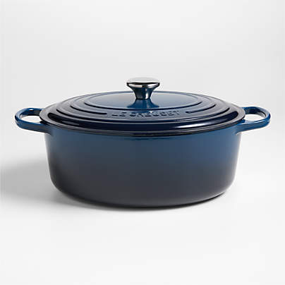 Le Creuset Signature ® 8-Qt. Nuit Enameled Cast Iron Oval Dutch Oven